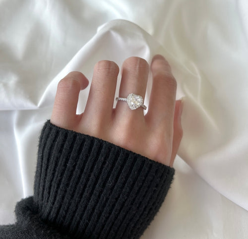 925 Sterling Silver Heart Shaped  Ring